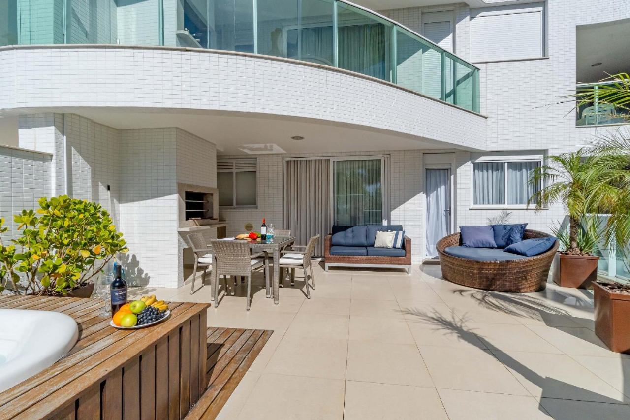 De Luxo Com Jacuzzi Privativa - Boulevard Apartamento Bombinhas
